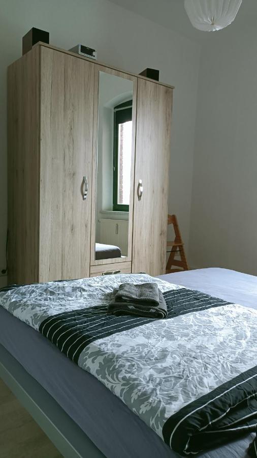 Gaeste- Und Ferienwohnung Glaeser Цвикау Екстериор снимка