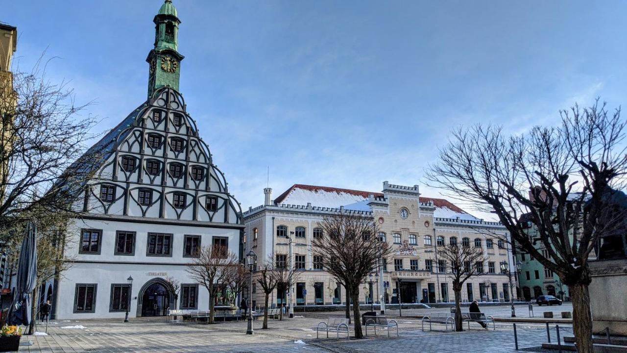 Gaeste- Und Ferienwohnung Glaeser Цвикау Екстериор снимка